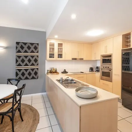 Afternoon Delight Apartment Cairns Exterior photo
