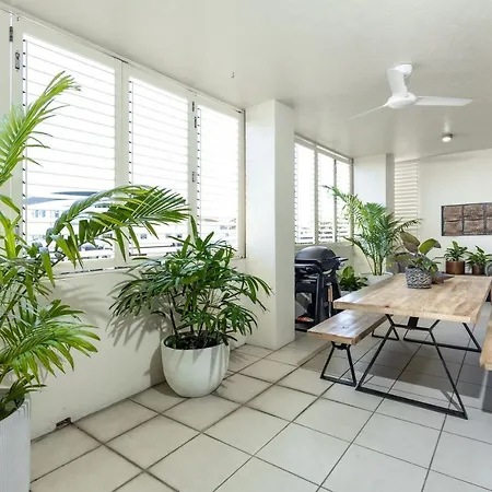 Afternoon Delight Apartment Cairns Exterior photo